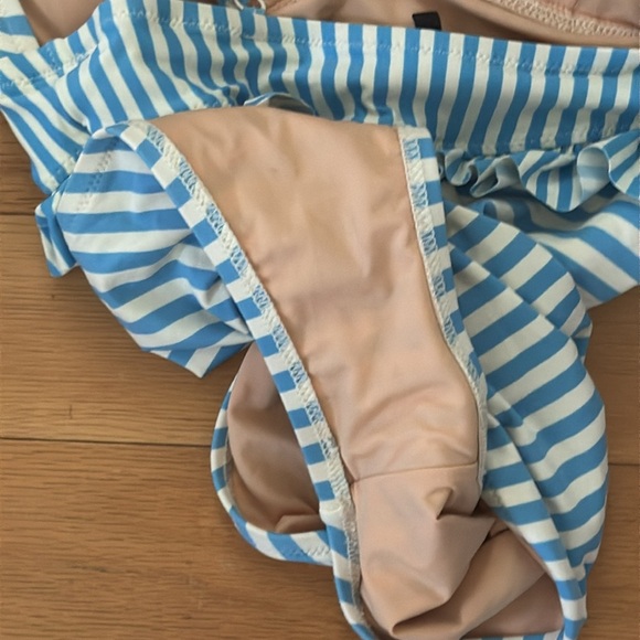 J. Crew | Ruffle | Plunging One-Piece Swimsuit | Light Blue Striped | size 2 - Picture 8 of 8